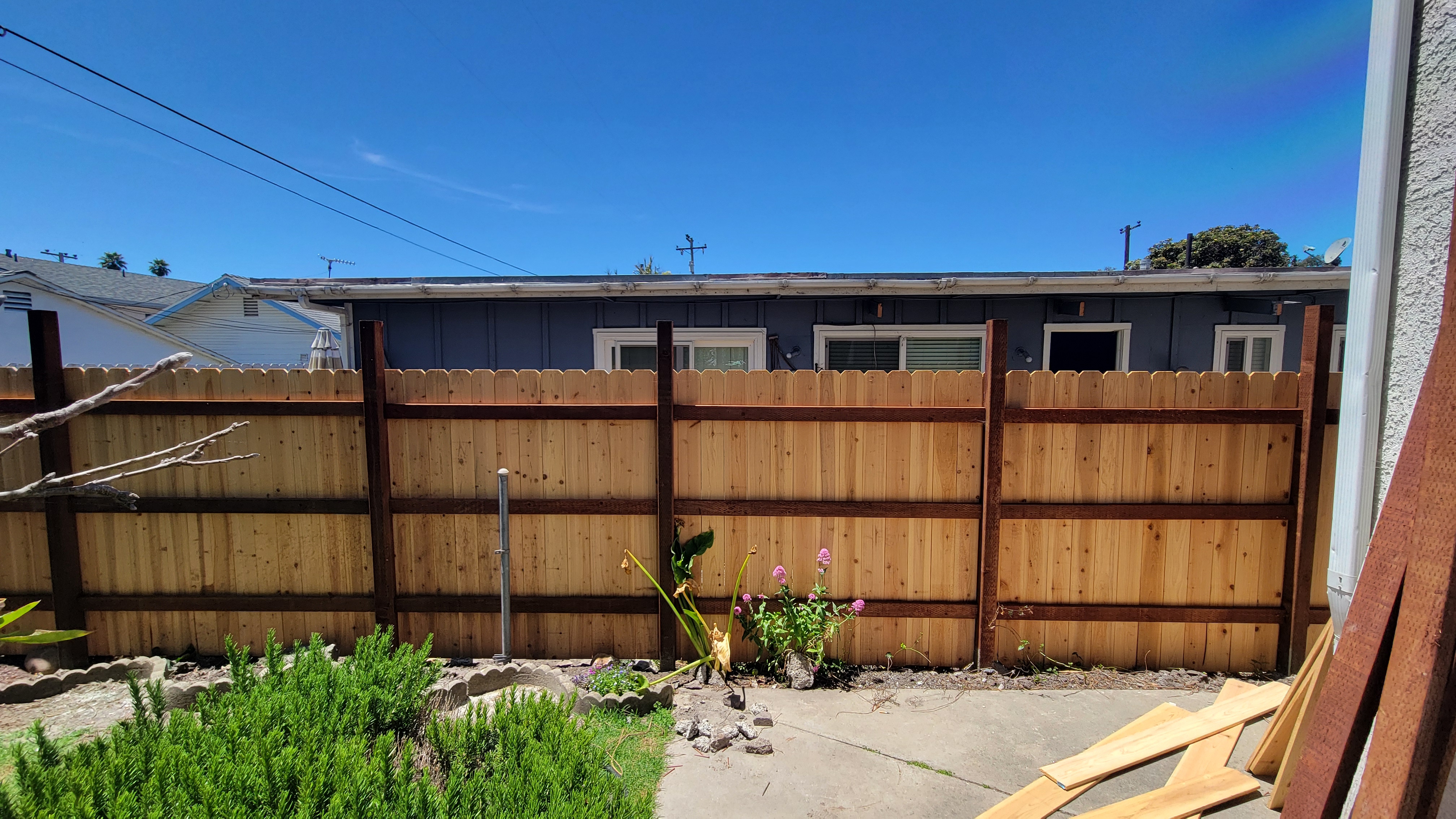 Custom wood privacy fence installation